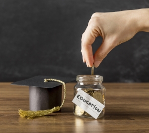 The Ultimate Guide to Choosing the Right Financial Aid Service